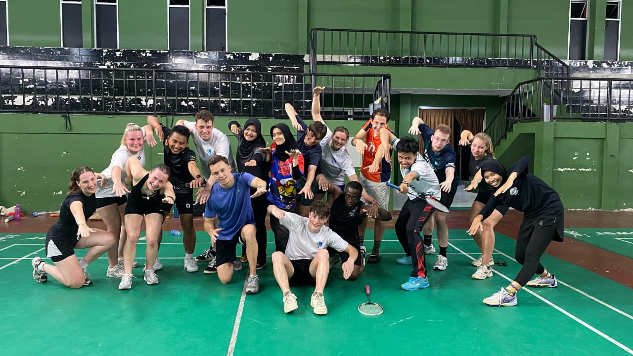 Voluntariado Indonesia - El Poder del Deporte
