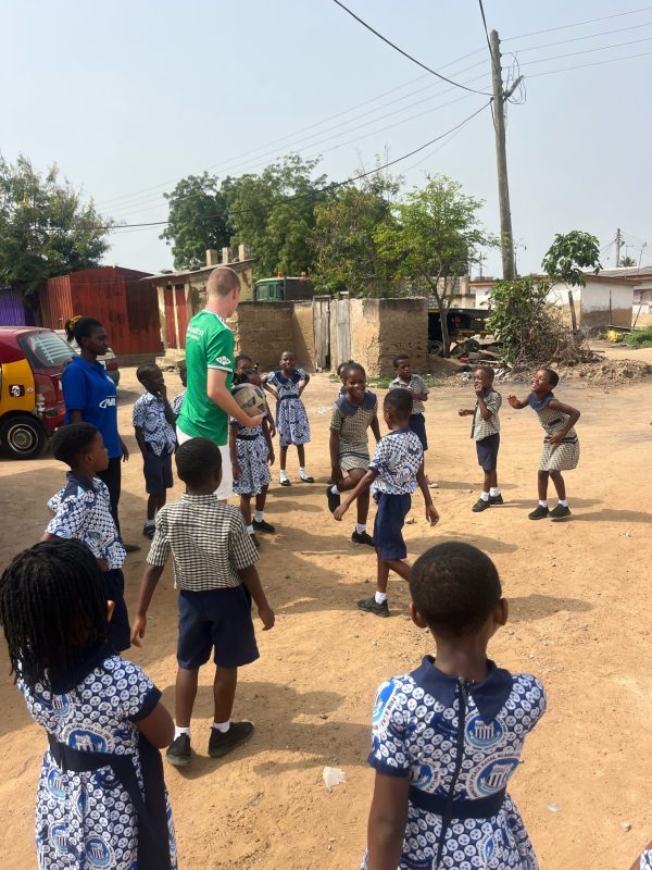 Hidde en Ghana - El Poder del Deporte